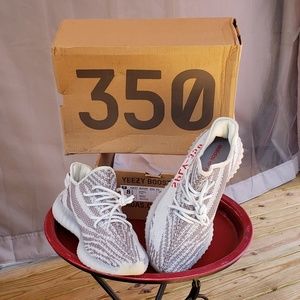 Adidas Yeezy Boost 350 V2